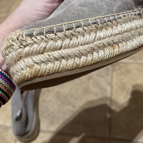 Soludos Gray Leather Upper Flats Size 6.5 - Picture 11 of 11